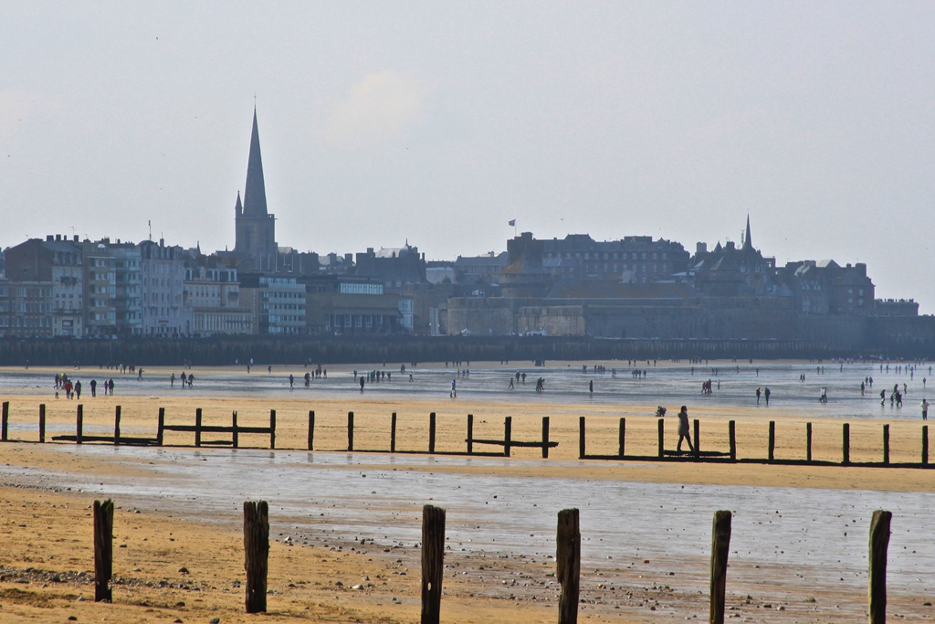 Plage du Sillon à Saint-Malo :  la « plage préférée des français » !