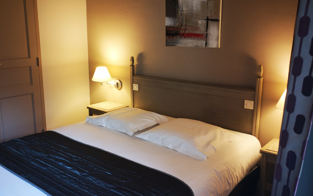 Family room 4 pers (1 double bed + 2 single beds)